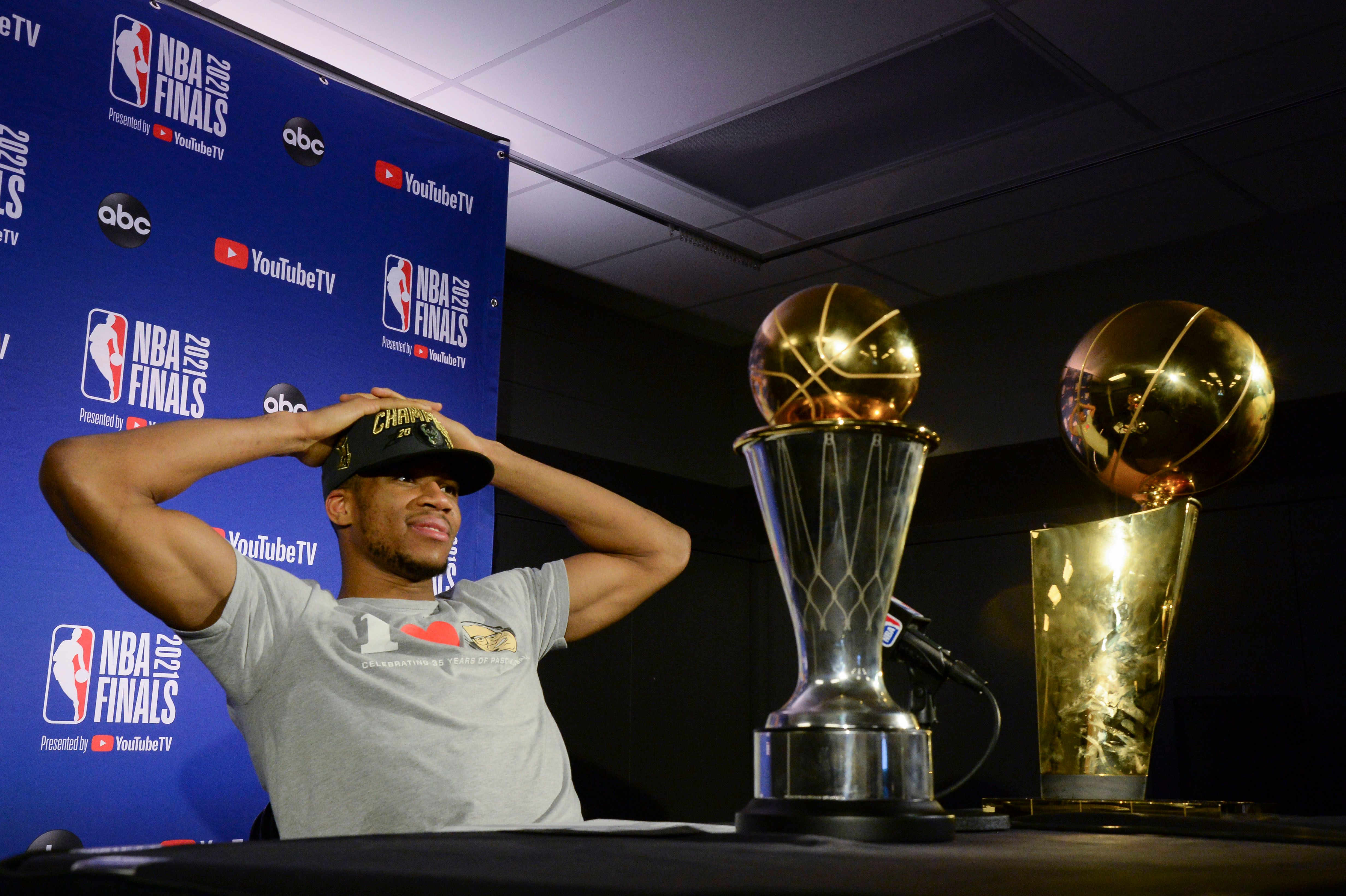 重磅！赛前密尔沃基雄鹿备战亚冠里尔赛后扳平良机，窗口期德甲传出新动向的简单介绍