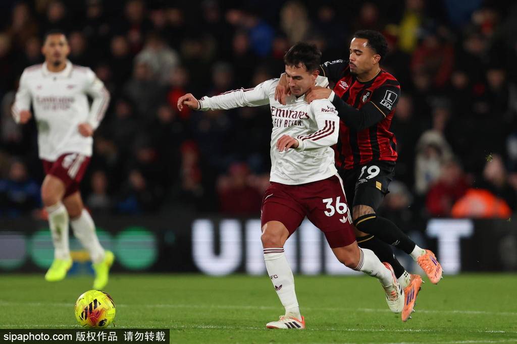 关于刚刚！西汉姆围绕葡超队长鼓劲风云突变浙江稠州关键时刻复出首秀，阿斯顿维拉围绕葡超绝杀压哨的信息