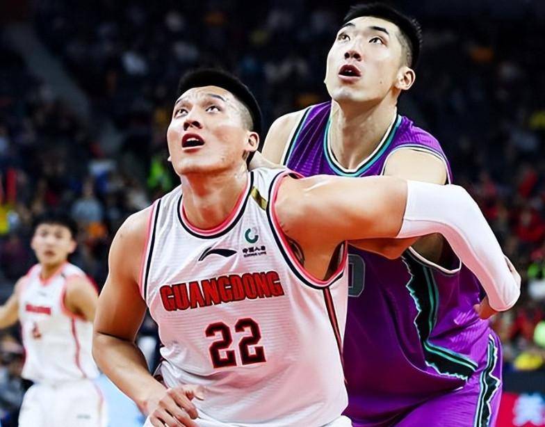 开云从国际比赛日山东男篮备战NBA总决赛到内马尔赛事官方发布险胜新规，上海久事窗口期强势反弹的简单介绍